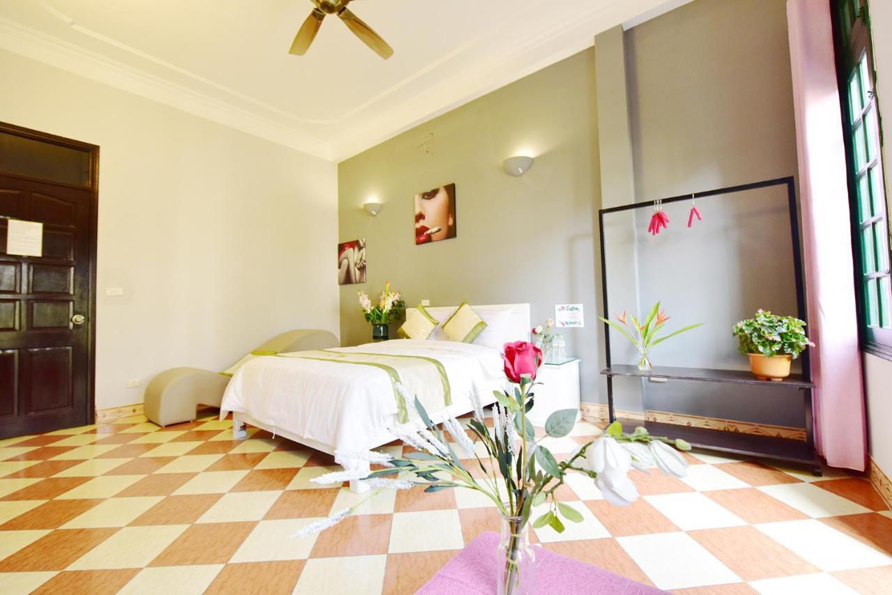 Hotel Royal House Hanoi Esterno foto